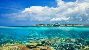 Three Gili's Tour Programs · Asian Trails