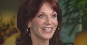 Extra: Marilu Henner & "time traveling"