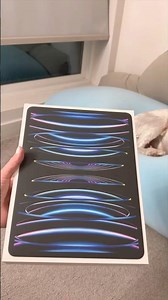 Unboxing the Impressive Apple iPad Pro 12.9" in Silver ✨