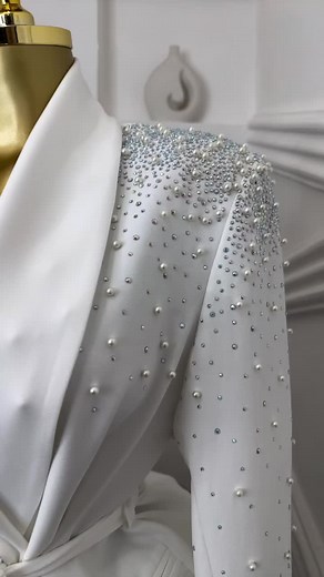 Stylish Women's Suits for Graduation 2024