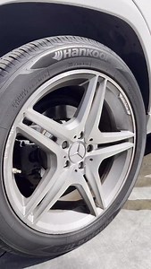 Clean your wheels without scrubbing them with Two Face Color Changing Wheel Cleaner! 🛞 #detailing #howto #carcleaning #autodetailing #carwash | Chemical Guys