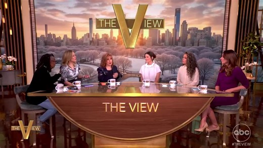 Neve Campbell looks back on three decades of stardom, revisiting her iconic roles across the ’90s — from ‘Scream’ and ‘Party of Five’ to ‘The Craft’ and ‘Wild Things’. | The View