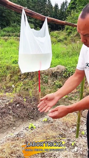 A Plastic Bag Turned Into a Handwashing Station