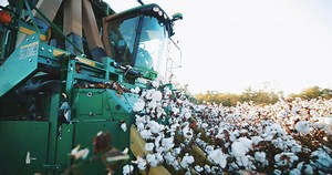 Gettin' the job done with our #JohnDeere Cotton Pickers! #AgPro | Ag-Pro