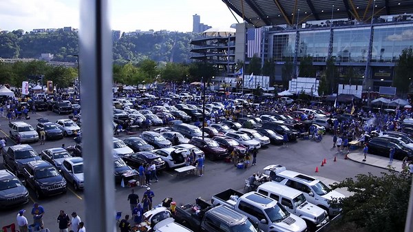 “The atmosphere right now is absolutely overwhelming.” See the highlights from our thriller against West Virginia. | Pitt Panthers