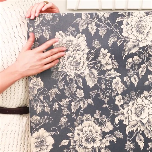 Custom Solid Color Wallpaper: Any Color Wall Mural - S 0520-Y90R - Etsy