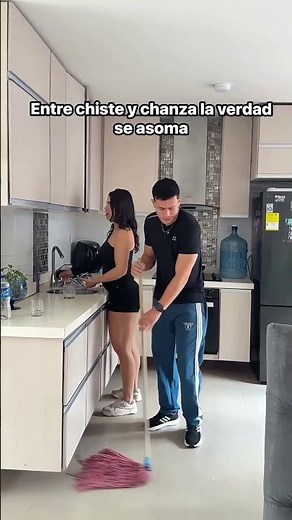 La otra no sabe cocinar 😞🤣