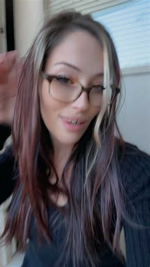 𝔅𝔲𝔤🇮🇹🖤🩷🧲🥀♍️ (@stickabug2020)’s video of bug trap with 4 sticks on real bug