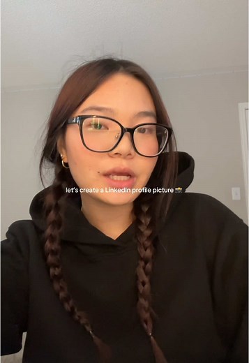 Create Professional LinkedIn Headshots with Kaze AI