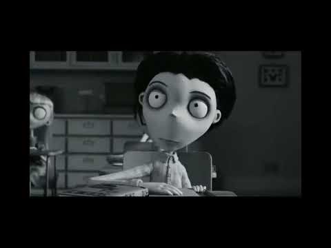 Frankenweenie | The gym 🏋🏽‍♀️ teacher 👩🏻‍🏫 teaches the class