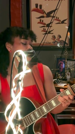 I Knew You Were Trouble Cover live from Brooklyn NY #cover #coversong #acousticcover #singing