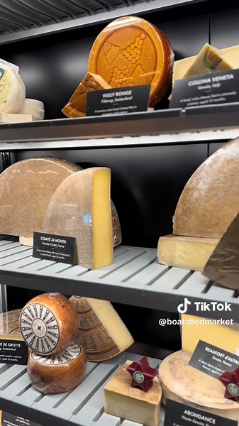 Welcome to Boatshed Market Cottesloe! We pursue excellence in the provision of the finest, freshest seasonal produce, fish, meat, flowers & wine. Visit us 7 days a week, 6:30 AM - 8 PM. #boatshedmarket #gourmetfood #cottesloe #cottesloebeach #perthfood #supermarketheaven