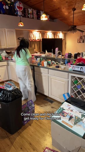 Declutter and Clean for Christmas