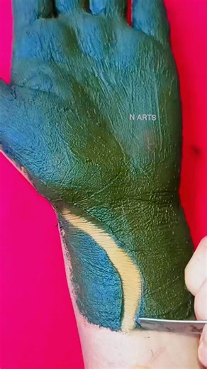 New stylish flower fronthand mehndi design 🥰♥️#hennadesign #mehndidesign #shorts