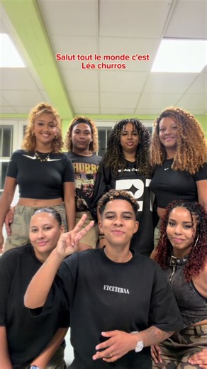 Tu veux faire partie des danseuses de Léa Churros ? C’est le moment de tenter ta chance ✨ 📅 25 janvier 2026 ⏰ 14h à 17h 📍 3 place des Coquillages – Form Horizon, Saint-Gilles 👟 À partir de 14 ans 🖤 Dress code : ALL BLACK 📲 Inscription obligatoire uniquement par SMS / WhatsApp ➡️ 0693 04 03 00 ✍🏽 Infos à envoyer pour l’inscription : • Nom • Prénom • Âge • Email 🔥 Motivation, énergie et attitude attendues.