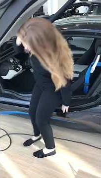 BMW i8 how to get in/out