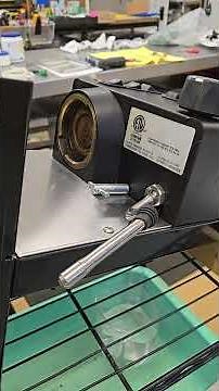 Rancilio Silvia Espresso machine: How to remove a Grouphead Gasket
