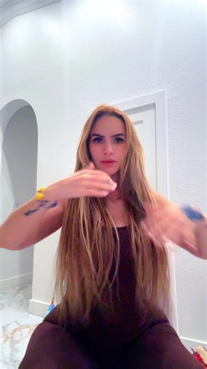 Vanessa Bethel (@_vanessabethel_)’s videos with sonido original - Urban Music Real UMR