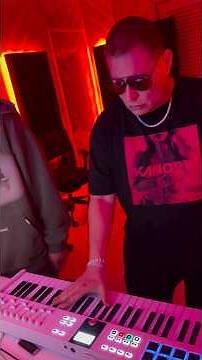 Scott Storch is back in the Studio! 😎 🎶🌴
