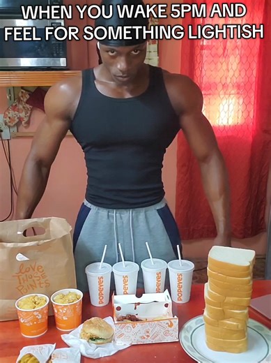 For all who said I couldn't eat the whole menu. I did and add 14 slices of bread just because I can. And I enjoyed every bite of this New Everyday Deals Menu @Popeyes Jamaica