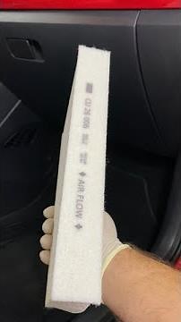 VW UP cabin air filter change DIY how to replace cabin air filter Volkswagen UP innenraum filter