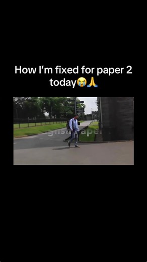 Paper 1 was piss.. paper 2 wants me to fail.. praying on Bishop iwl😭#leavingcert #englishexam #cooked