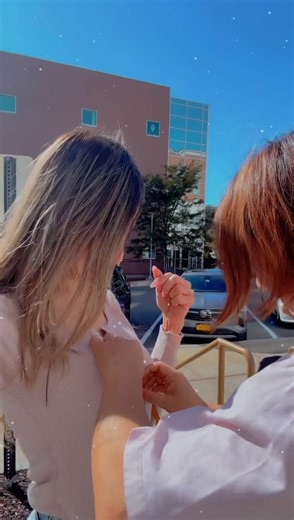 18 reactions | New York Morning!: Alarms going off, Buttons snapping! and Forgtinge my Wallet at Home  | Geraldine Penn Sheridan | Facebook