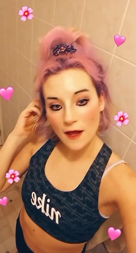 Charlotte Tia Mears (@charlottetiamears93816)’s videos with Oublie-moi - Emkal