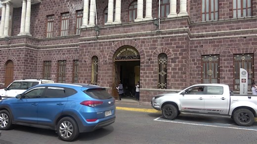 LUCIA NARANJO – SESIÓN CONSEJO PUENTE BIPROVINCIAL En sesión de consejo los ediles aprobaron la autorización para la transferencia financiera de 107 mil dólares para la construcción del puente biprovincial ubicado en Yanayacu, el proceso se cumplirá mediante convenio y es parte de acuerdos mantenidos con la Prefectura de Cotopaxi, Tungurahua y la municipalidad de Salcedo y Pillaro. | Multicanal Salcedo