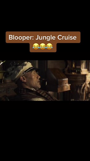 Blooper: Jungle Cruise 😂😂😂 #foryoupage #fypシ #foryou #viral #blooper #junglecruise #dwaynejohnson #movie #laugh #funny