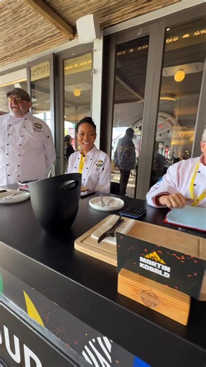 SA Chefs has been proudly associated with the Shoprite Checkers Championship Boerewors for more than 30 years. This partnership reflects the credibility and trust of the SA Chefs Seal of Approval, a mark that assures quality, expertise, and authenticity. When South Africans see the SA Chefs endorsement, they know it carries the weight of professional culinary excellence. This year’s judging panel included: • Chef Coo Pillay – President, SA Chefs • Chef Martin Kobald – Honorary Past President, SA
