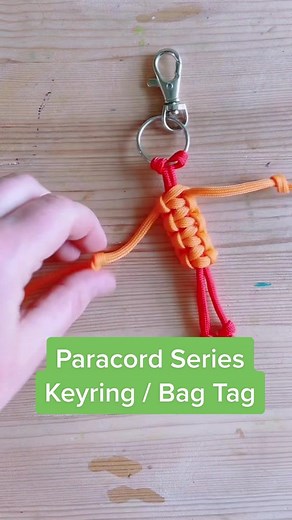 Make a cute Paracord keyring / bag tag! #paracord #paracordtutorial #p...