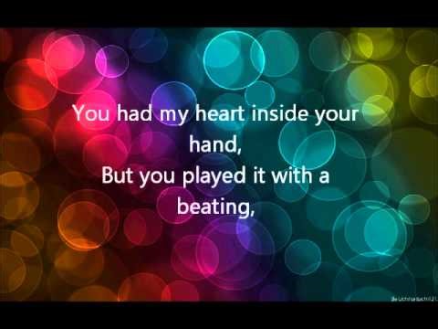 Adele - Rolling In The Deep (Lyrics)