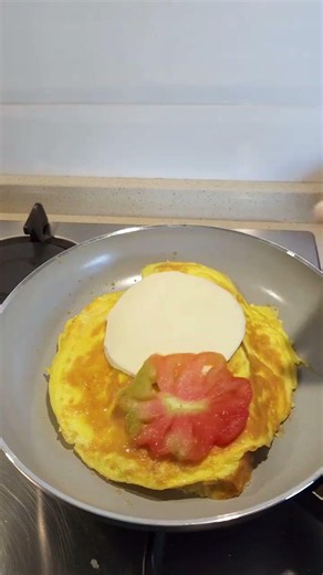 5/16/26: Roberta N.'s Recipes: Omelet-Toast✨️