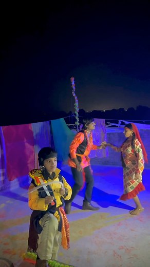 43K views · 1.2K reactions | Hum banjaro ki bat mat pujho ji # | Priyanka Singhps | Facebook