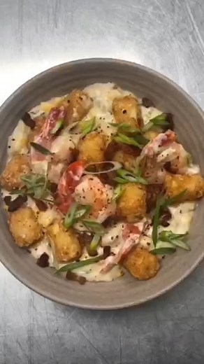 Instead of adding diced potatoes, Chef Amanda Downing Salas used Lamb Weston® Tater Puffs® to top off her Shrimp Corn Chowder! They add a crispy texture to a classic dish, making for a more enticing menu option for guests. What are some other out-of-the-box ways to use tots on your menu? | Lamb Weston for Chefs