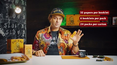 Zig-Zag Rolling Papers - 1 1/4 French Orange Rolling Papers - Natural Gum Arabic - 78 MM - 24 Booklets with 32 Papers per Booklet