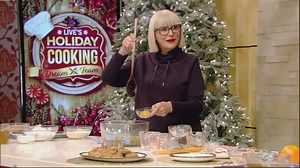 10K views · 148 reactions | Chef Maria Loi teaches Kelly and Dondré T. Whitfield how to make Melomakarona – Traditional Greek Holiday Honey Cookies recipe: https://bit.ly/33D5V8L | Live with Kelly and Mark | Facebook