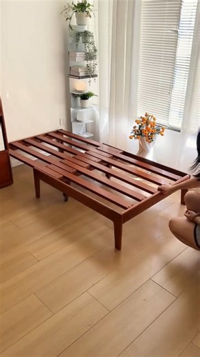tiaro on Instagram: "木のぬくもり×快適な眠り🌿 🛋️ ソファ ⇄ ベッド 2WAY 🌳 木製フレームで安定感抜群 🛏️ ダブルサイズ対応 ☁️ クッション付きで座り心地◎ ✔ 来客用にも便利 ✔ 一人暮らしにもおすすめ ✔ 北欧風シンプルデザイン くつろぎも、眠りも、この1台で✨ 【品番】zzjj-001 #ソファベッド #折りたたみソファ #木製家具 #北欧インテリア #一人暮らし部屋 #tiaro #sofa #sofabed #foryou #fyp #fypageシ #homecoming #reelsvideoシ #fypシ゚viralシ #reels #ティアロ"