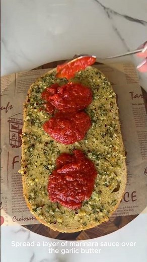 The Ultimate Cheesy Garlic Bread Pizza | Easy Dinner Hack 🍕✨ #dinnerideas