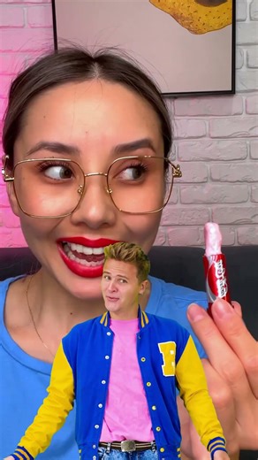 DIY Edible Lipstick Challenge! 💄🍬