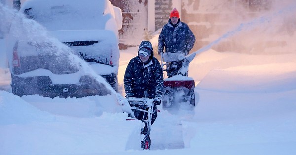 Blizzard of 2026 leaves more than 3 feet of snow, widespread power outages in Massachusetts