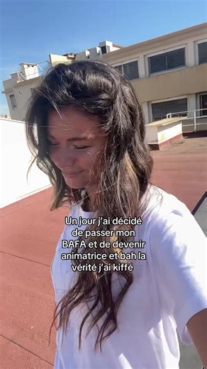 Toi aussi saute le pas !!⚡️ Le BAFA, ce n’est pas qu’une formation : c’est une vraie expérience de vie, avec des moments intenses, des potes pour la vie et des souvenirs qui marquent ✨ Alors si toi aussi tu veux vivre cette expérience unique, dépêche-toi, il reste très peu de places ! 📍 Nos prochaines sessions : - Approfondissement « Grands jeux / petits jeux » à Marseille : du 27 octobre au 1er novembre - Formation générale à La Ciotat : du 18 au 25 octobre #BAFA #Animation #Formation #Jeuness