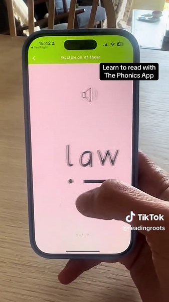 Download The Phonics App: Learn to Read Easily