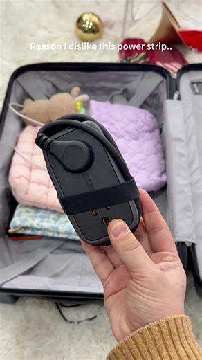 3 USB ports, 4 AC, a long-ass extension cord-this travel power strip is best!👌🏻 #travel #plug #strip #fastcharging #extensioncord