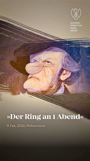 Mit Loriots augenzwinkernder Fassung des »Rings« bringt Jan Josef Liefers Wagners Welt in gut drei Stunden auf die Bühne. Musikalisch begleitet von 11 Solisten der Staatskapelle Weimar unter der Leitung von Heiko Mathias Förster – ein kluges, unterhaltsames Wagner-Erlebnis zum 150. Jubiläum der Uraufführung. ────────────────── 🕗 9.2.2026, Philharmonie Berlin 🎟️ Tickets: 𝗺𝘂𝘀𝗶𝗸𝗮𝗱𝗹𝗲𝗿.𝗱𝗲 │ bit.ly/wagnerloriot Wagner/Loriot: Der Ring an 1 Abend Staatskapelle Weimar Jan Josef Liefers • E