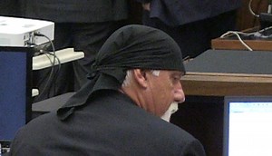 Gawker founder defends decision to publish Hulk Hogan sex tape