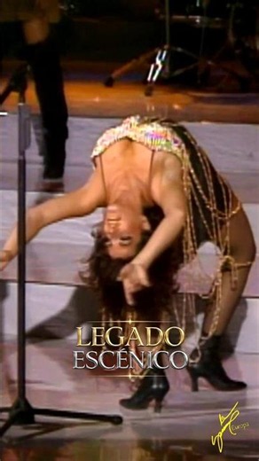 🎸Alejandra deja en cada escenario un legado escénico difícil de igualar.Su presencia rompe esquemas💎
