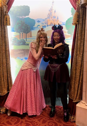 Mal from Descendants Encounters Sleeping Beauty