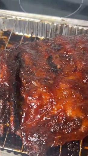 Honey BBQ pork ribs cooked low and slow for hours #bbqribs #porkribs #bbqporkribs #yum #meateater